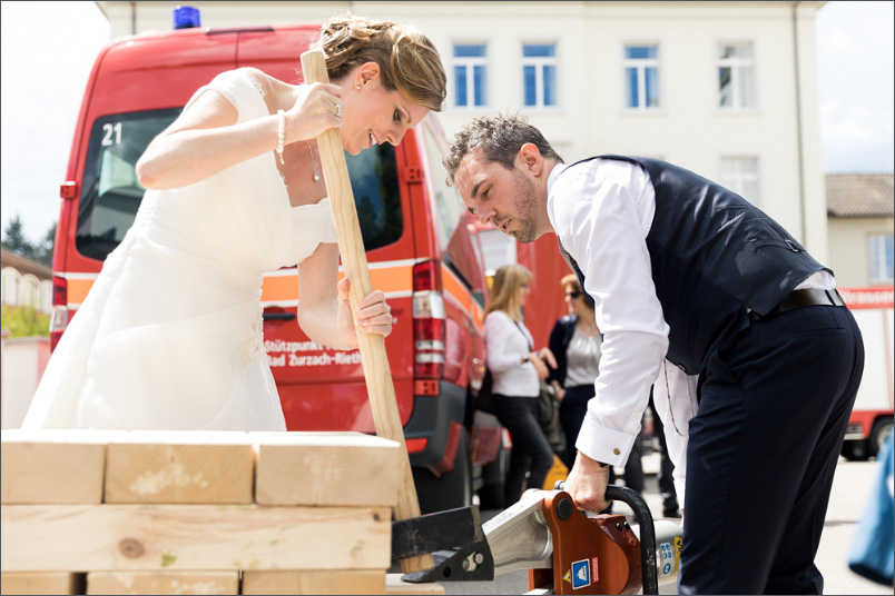 Hochzeit Apéro Leuggern Hochzeitsspiel von der Feuerwehr