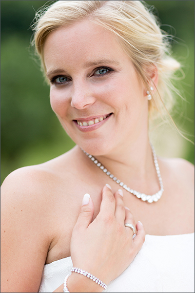 Wunderschöne Braut Fotoshooting in Bad Schauenburg bei Liestal - Fotografin Soraya Häßler