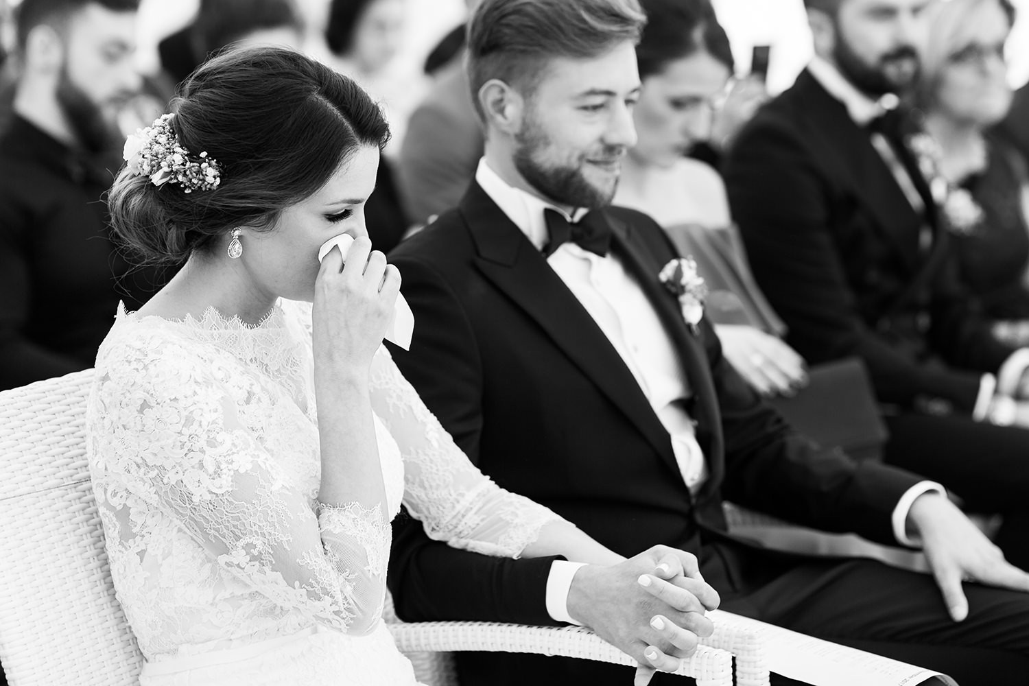 hochzeit-bad-schauenburg-liestal-schweiz-freie-trauung-emotional-hochzeitsfotografin-soraya-burger-bee-lucky-pictures